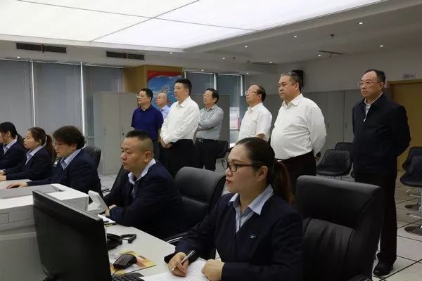 周先旺市长调研武汉公交集团充分肯定公交集团在城市运行民生保障上做