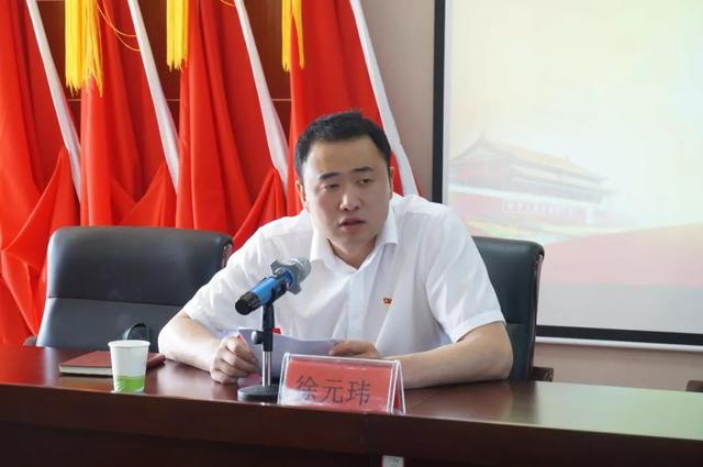 团市委组织党员干部到十里丰监狱开展警示教育