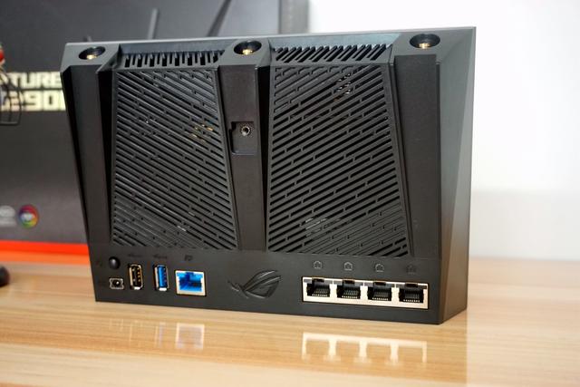 rog电竞路由力作,华硕gt-ac2900自带全平台游戏加速