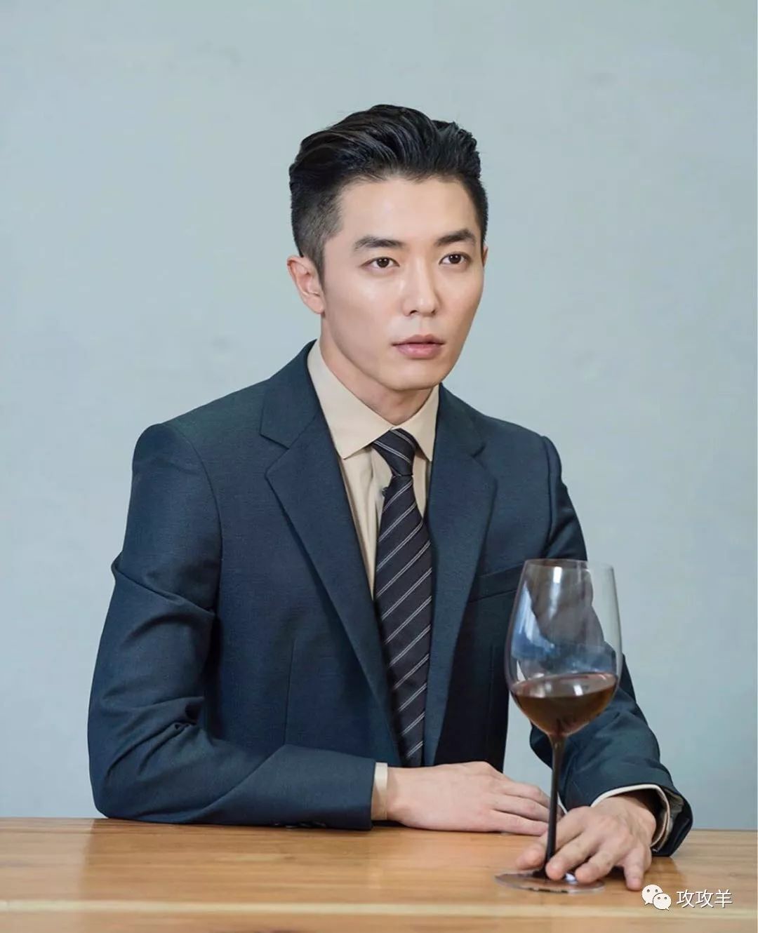 【少年金材昱】【乐队主唱金材昱】【抽烟的金材昱】【音乐剧话剧造型