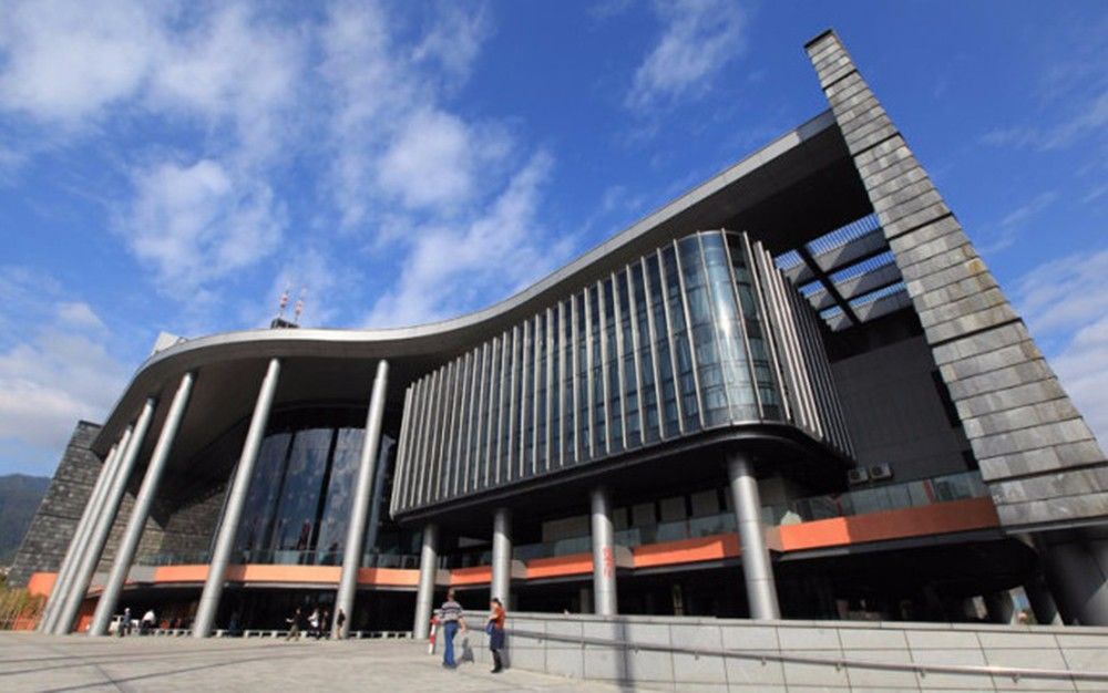 丽水大剧院丽水是一份外卖千山万水,只为你来千万口味,只为你享千言