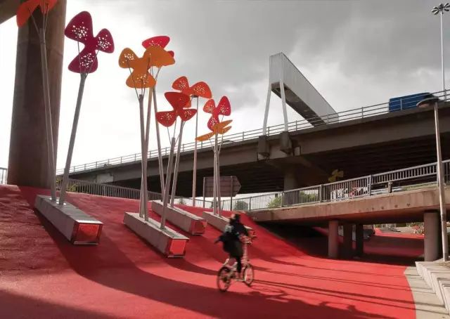 高架桥下的景观