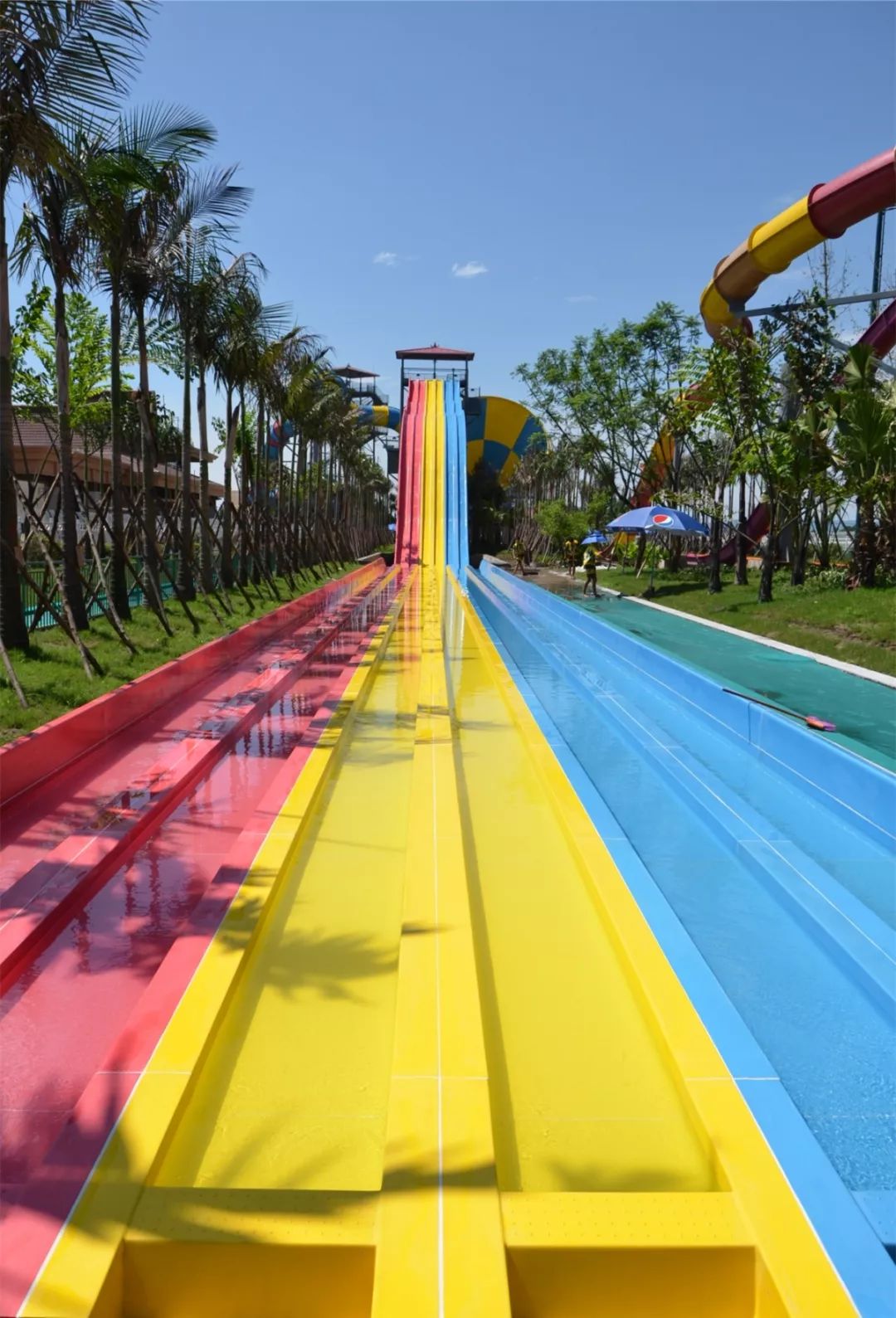 开园啦乐山人盼了一年的远成水世界即将开园399元人限量开抢