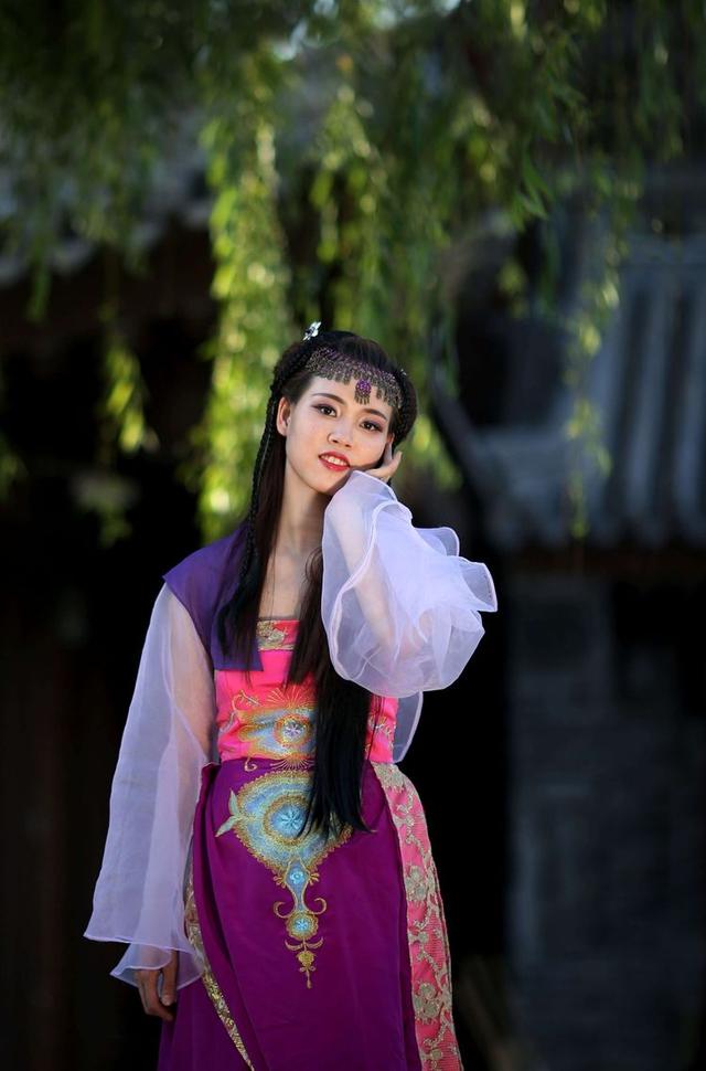 人像摄影:洛邑古城,古装佳人_洛阳