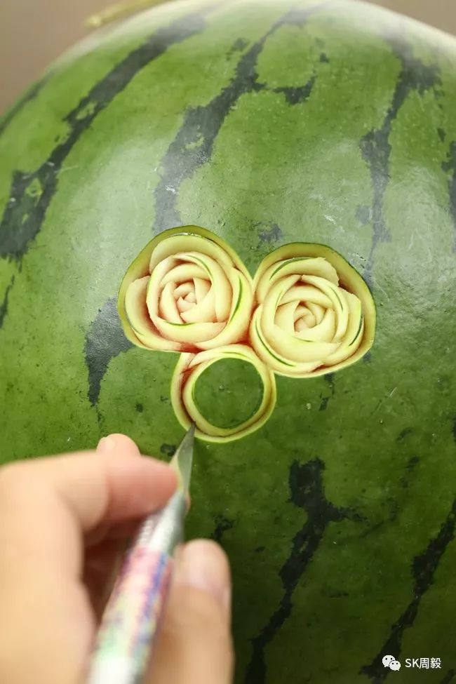 西瓜三瓣花--周毅重磅推荐基础高清视频 图文教程_花瓣
