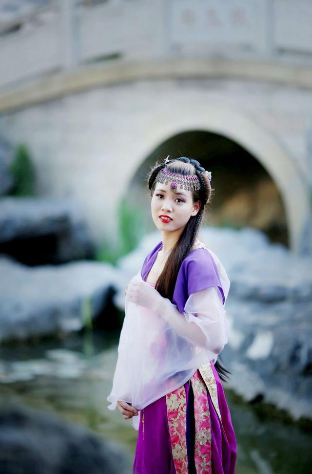 人像摄影:洛邑古城,古装佳人_洛阳