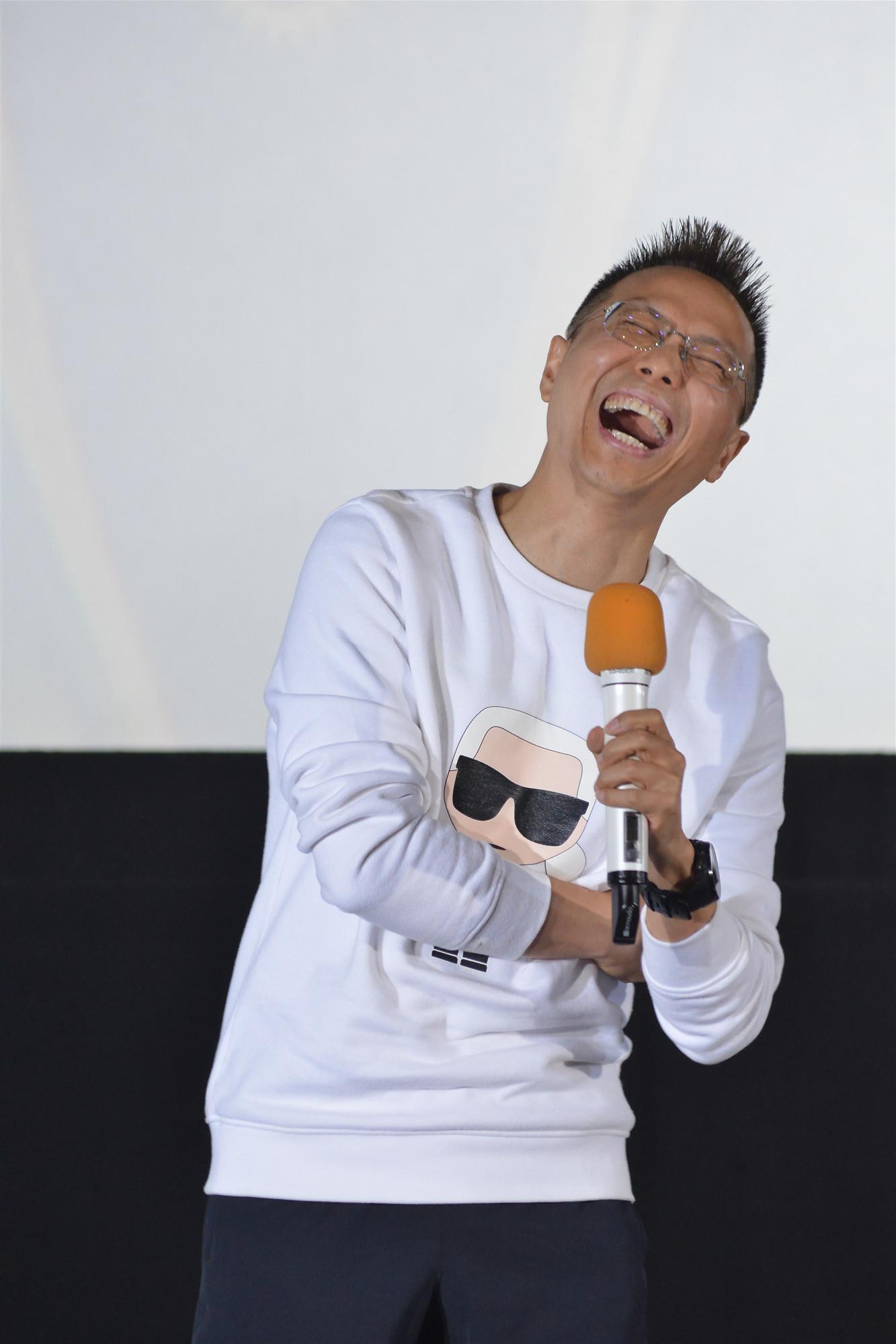 原创央视体育欧冠纪录片胜利之光展映贺炜徐阳詹俊与球迷互动