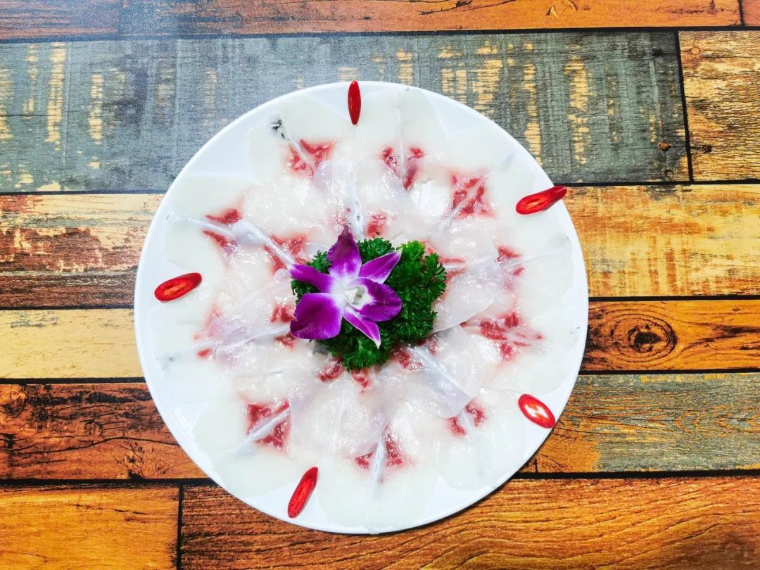 199元限时抢购原价92元脆肉鲩三人火锅套餐人均不到7块钱