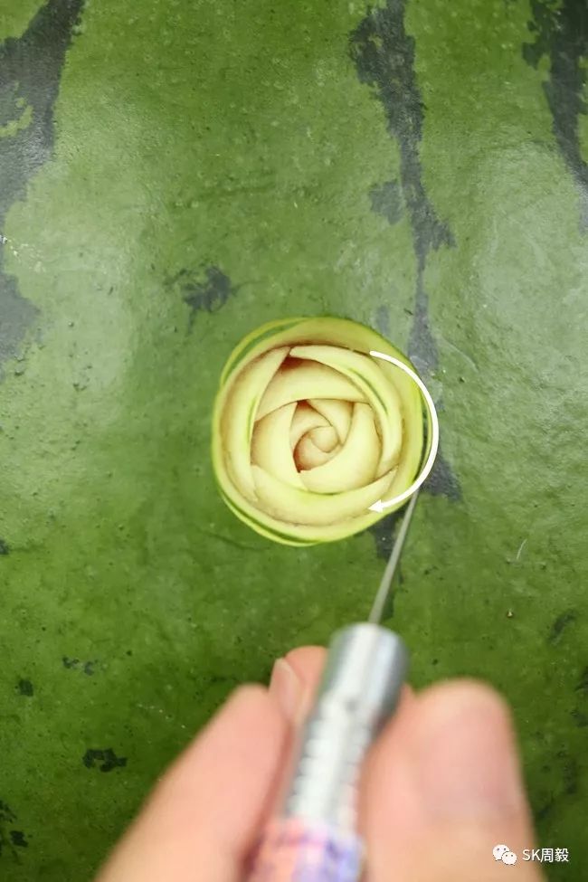 西瓜三瓣花--周毅重磅推荐基础高清视频 图文教程_花瓣