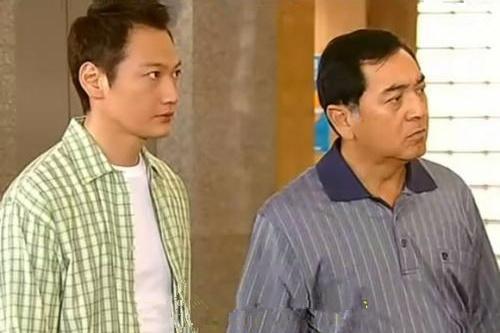 欧阳震华做媒吃软饭多年却婚内出轨东窗事发后竟恶语相向