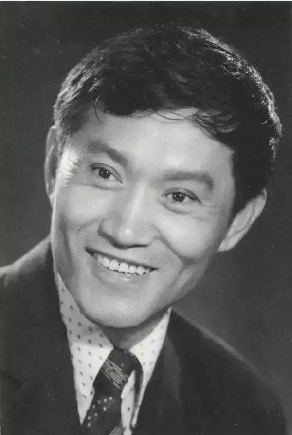 他被誉为影视圈常青树10岁步入影视圈直到现在出演无数作品