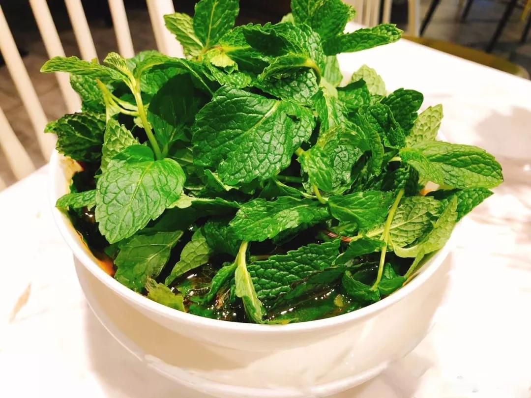 凤翥街豆花米线看这摆盘就知道用料十足的诚意!