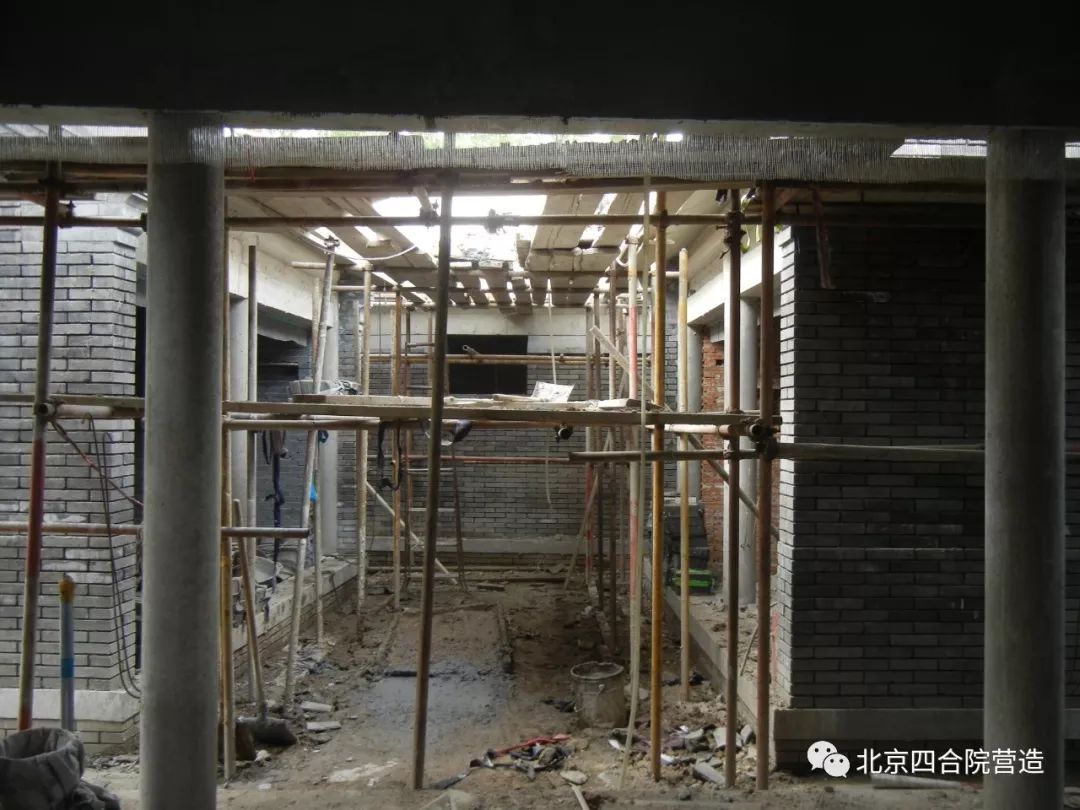 营造四合院施工现场100例006混凝土仿古院子施工过程