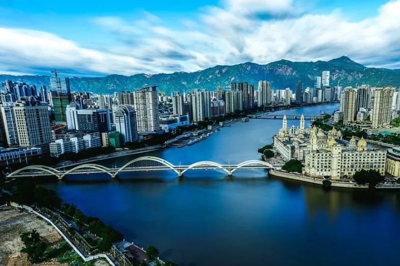 你说淮安大桥在福州是蒙我没学过初中地理好文预告片