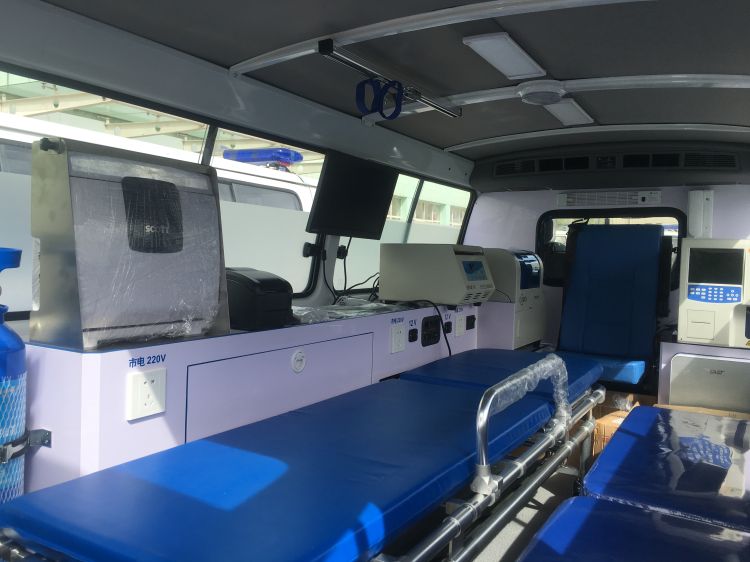 宝塔区流动体检车让群众享受家门口的贴心医疗服务