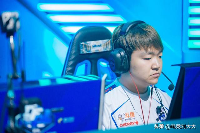 网友吐槽白鲨队员太菜耽误了even,白鲨微博作出回应