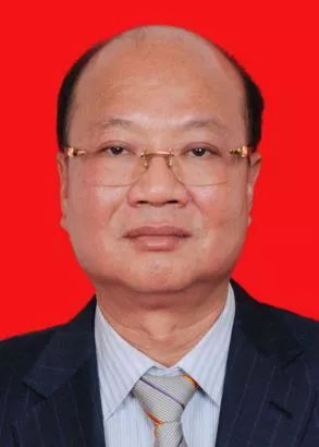 都姓陈!_陈经勇