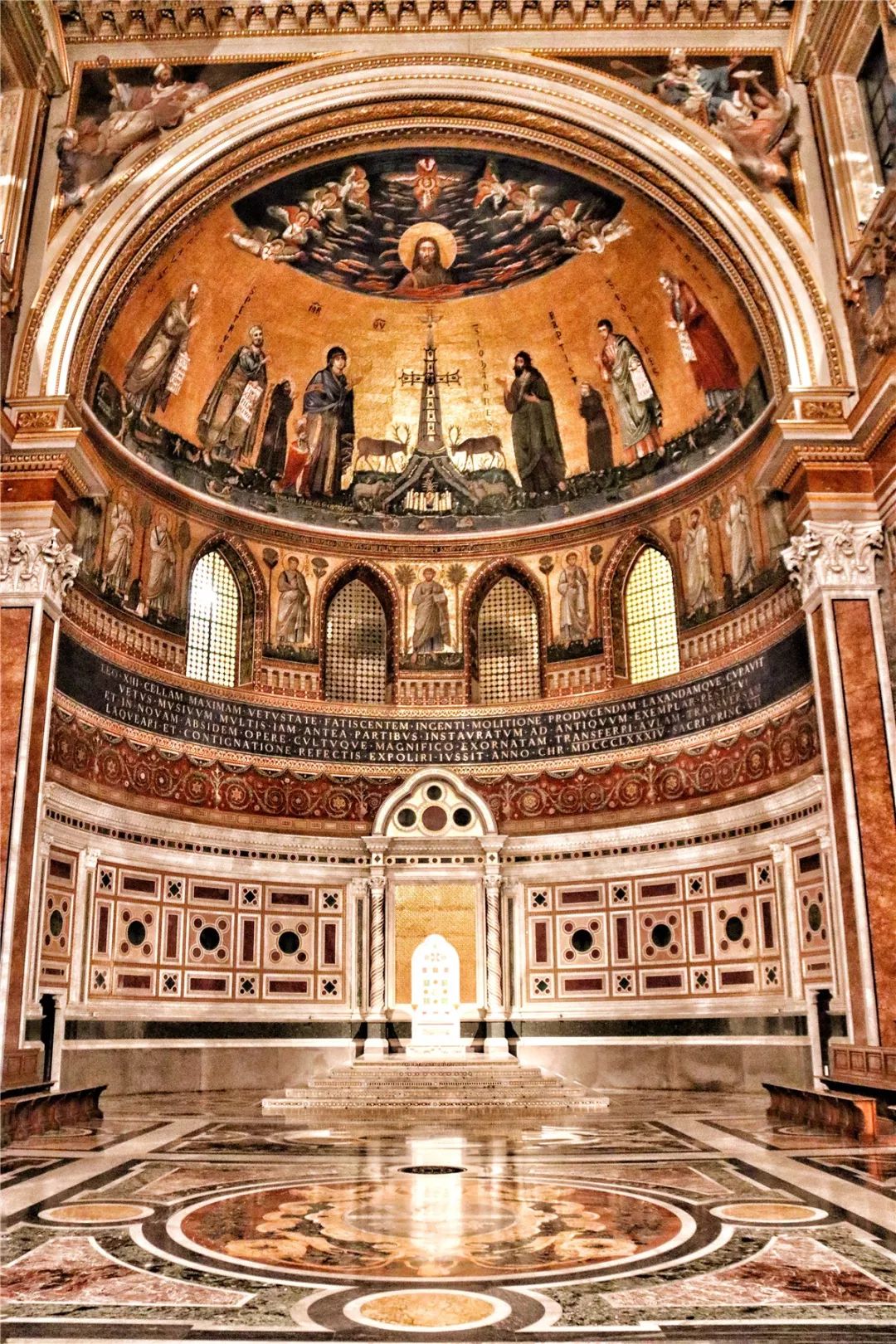 意大利罗马的圣殿震撼整个世界