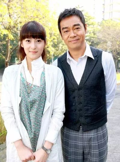 如今终于承认已离婚好耐!_阎清