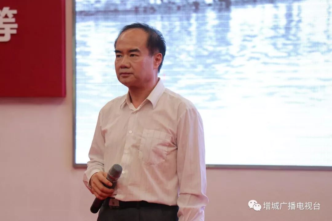 增城图书馆昨又双叒叕刷屏阅读经典书香满城成流量担当了