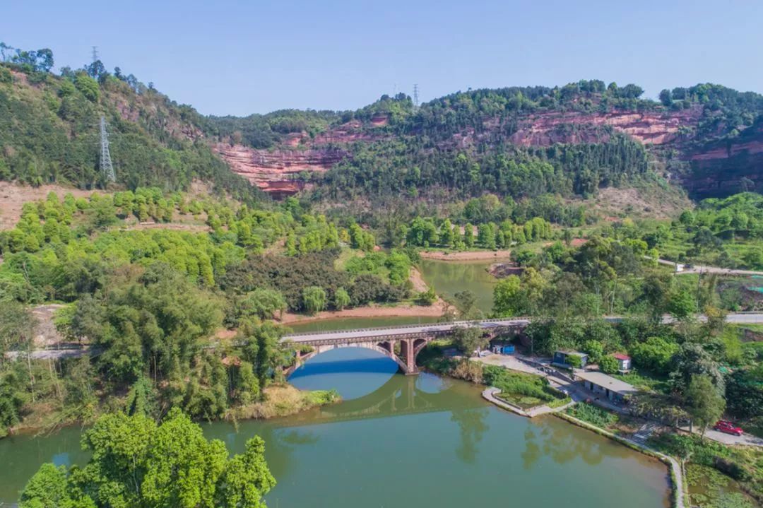 不得了宜宾这片核心区要大发展跨江大桥城市通道还要打造