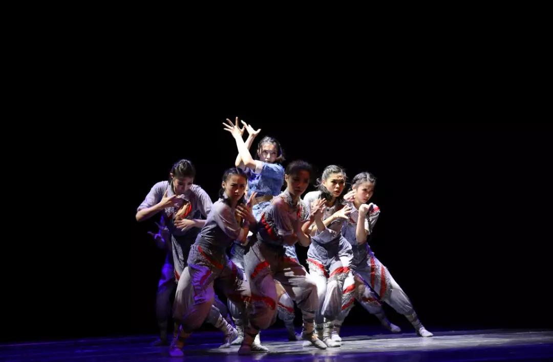 新生力量现当代舞蹈展演在省文联举行