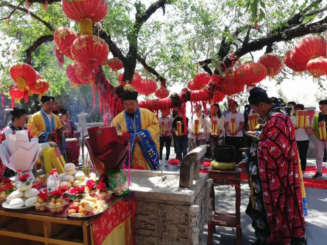 文昌加持,金榜题名--珏山升学祈福法会如期举办