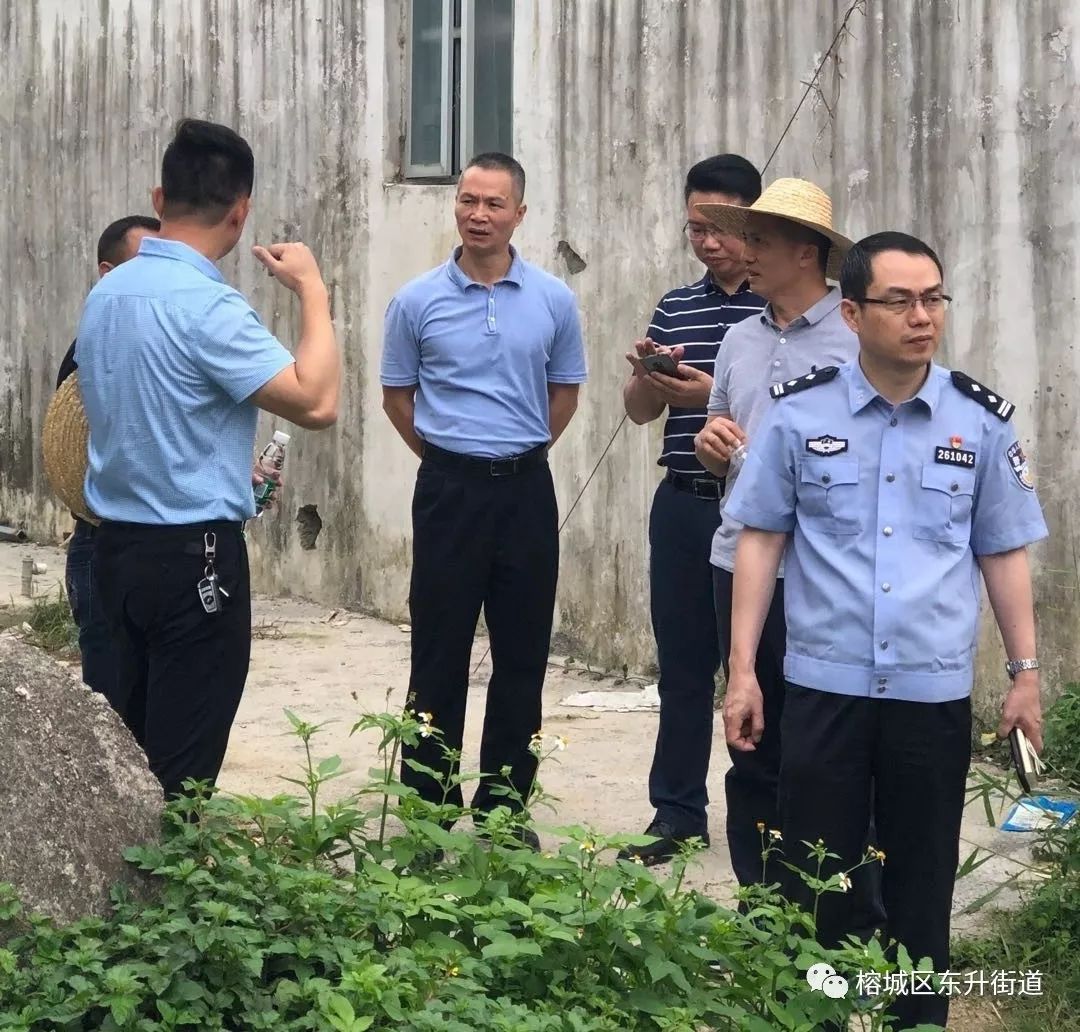 区领导张林华,马志彤,魏智勇,区委区政府办黄若仰等到场督导.