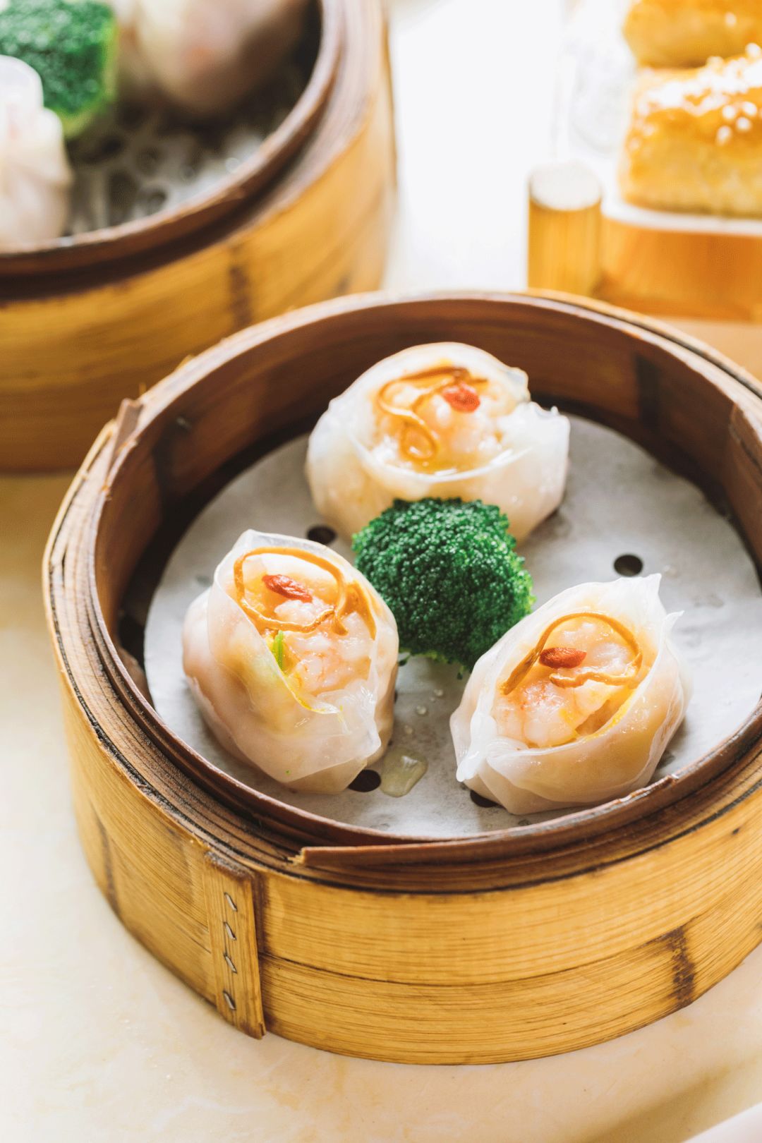 全场美点特价10元· 虫草百合鲜虾饺·每一口都是软糯,酥脆,弹牙.