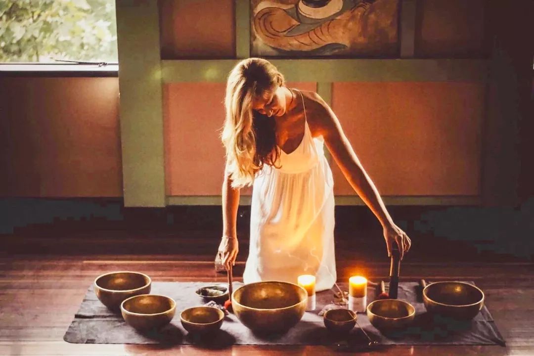 7名特邀导师嘉宾150瑜伽人的疗愈派对6月最后一个周末瑜伽杂志4岁啦