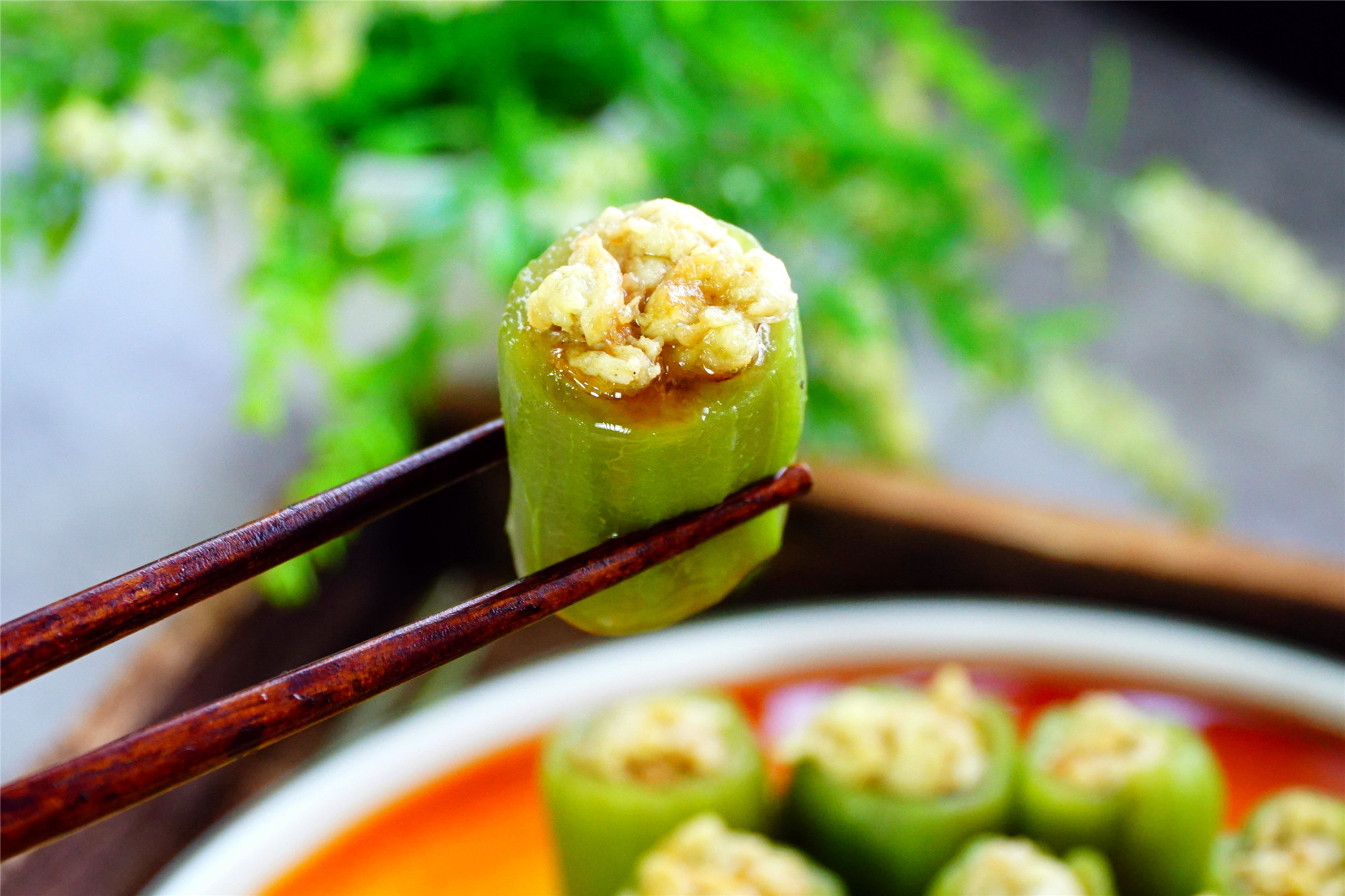 夏天最爱吃这个菜,蒸一蒸给肉都不换,清爽鲜美,越吃越喜欢_勺子