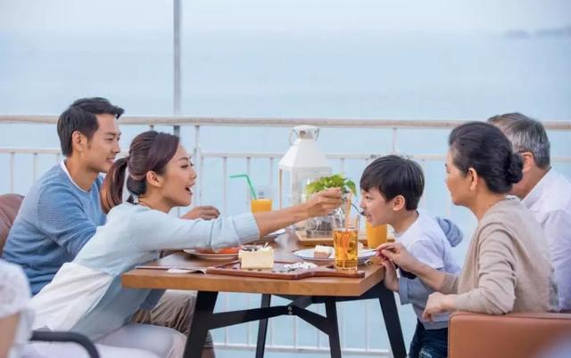 你有多久没陪父母出去旅游了