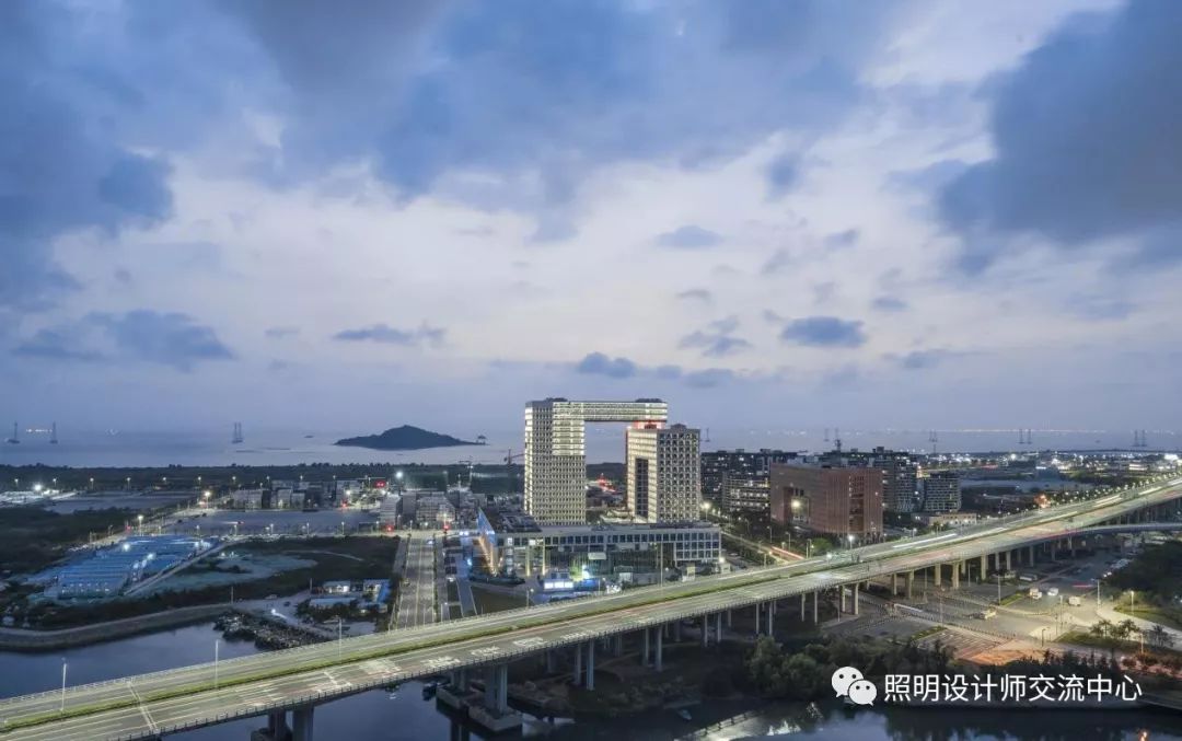 金照明深圳金港商务大厦项目荣获2019亚洲照明设计优异之光奖