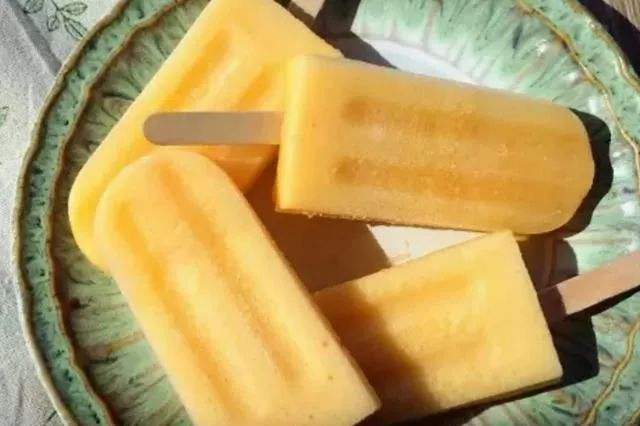 天热了,教你5种实用自制美味冰棍做法,简单美味!