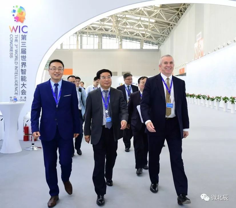 共话数据中心未来天津市区领导与朝亚代表团进行双边会谈