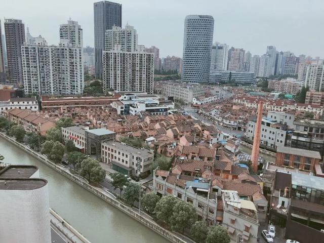 城市观察里弄众生相上海虹口区嘉兴路地区