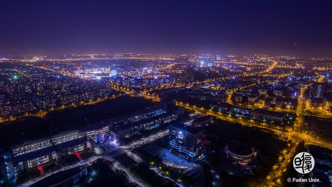 张江校区航拍全景图复旦大学有时也被人叫做"孵蛋"大学都可以,大家
