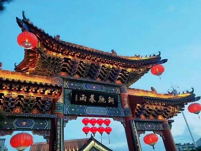 洛阳东关外有一处铜驼陌,2019年新建设的夜景胜地