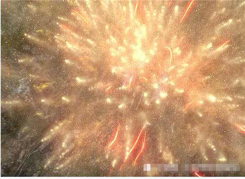 雄兵连华烨进攻天城大战鹤熙使用虚空粒子却被虚空生物盯上