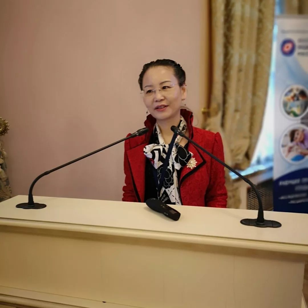 吴瑛副理事长大会发言当日下午四时,金砖国家护理学会会长召开了会长