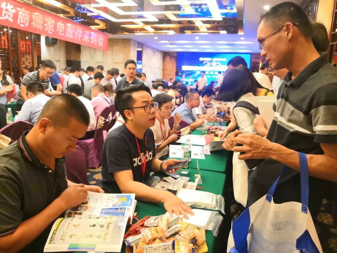 佛山市菜鸟科技有限公司董事长魏波在活动现场大赞活动效果实在,并且