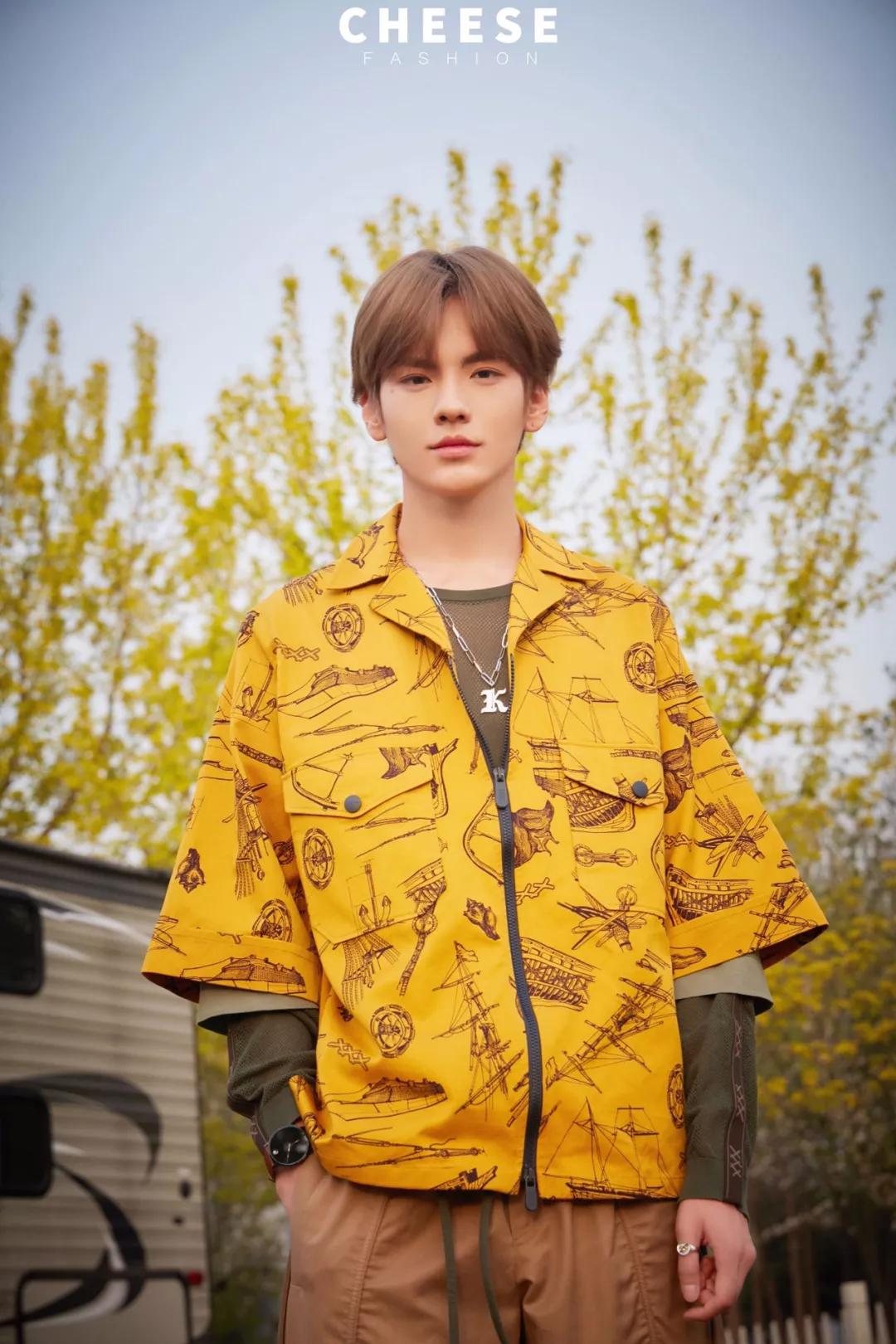 毕雯珺从行走的cd到新人演员这个佛系少年有点cool