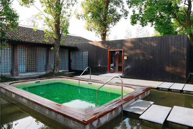 198元抢龙凤古镇原价406元夏季浮生冰泉体验 大吉日料!_温泉汤