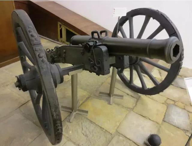 原创大航海时代急先锋里斯本军事博物馆内的近代火炮
