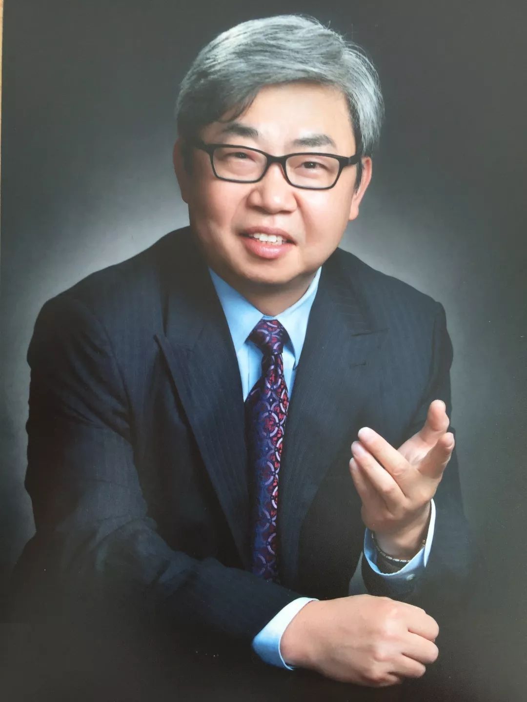 北京大学第三医院周谋望教授走进奥克斯医疗集团a3班讲台