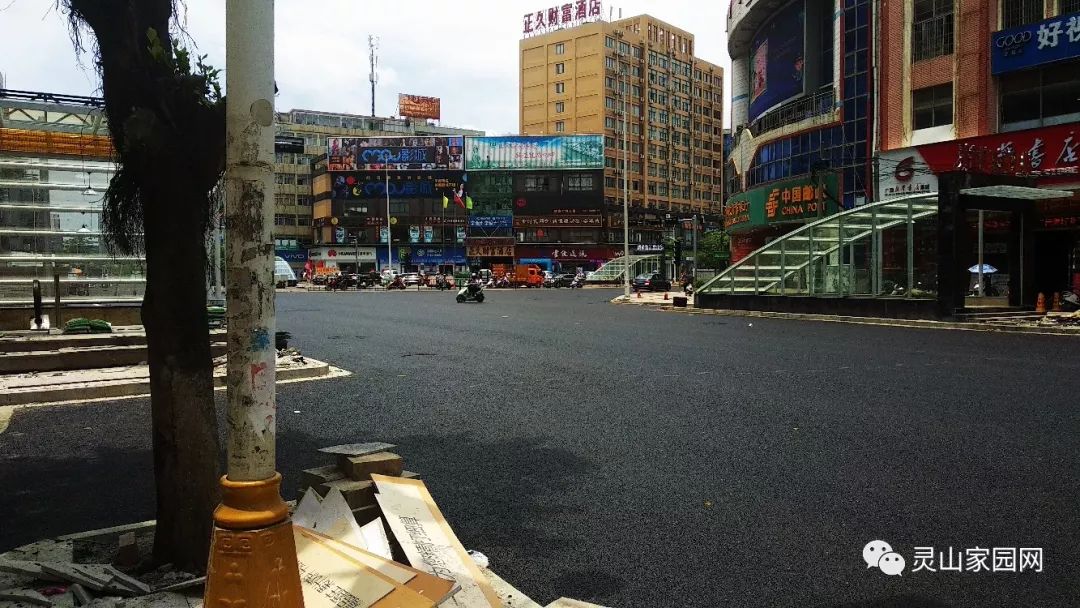 灵山的地下商业街怎么是这样的