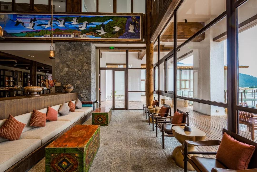 酒店建筑为独栋别墅位于鲁朗国际旅游小镇北区保利雅途酒店保利雅途