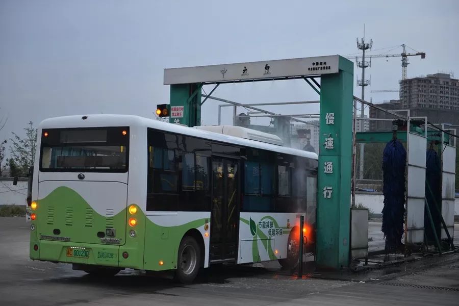 平凡的感动丨邳州公交司机的一天原来是这样