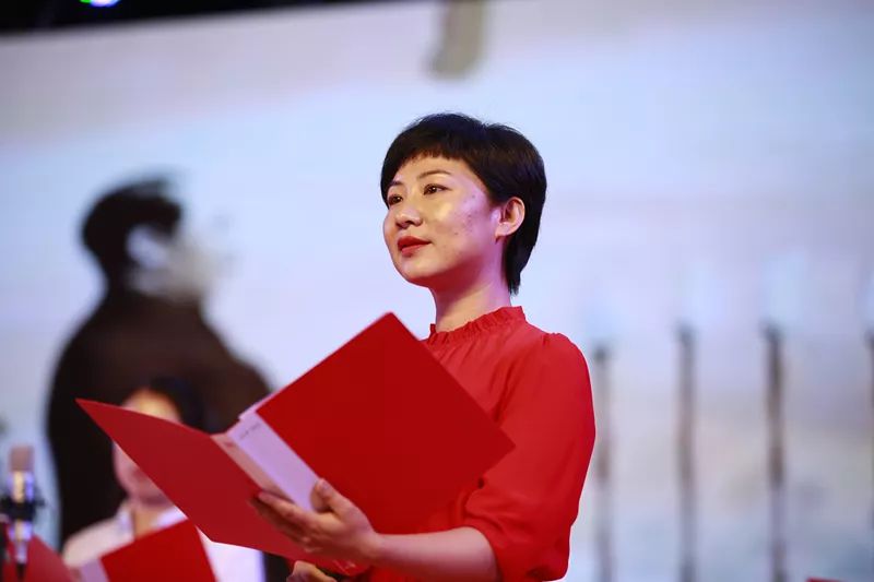 吟诗颂国共筑华夏梦 ——平谷五中"我和我的祖国"诗歌朗诵比赛