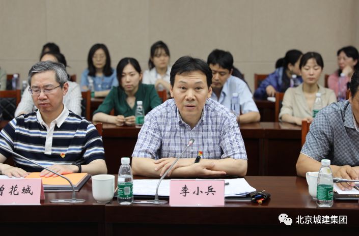 李小兵在讲话中指出,北京城建集团,中铁北京工程局在建设北京大兴国际